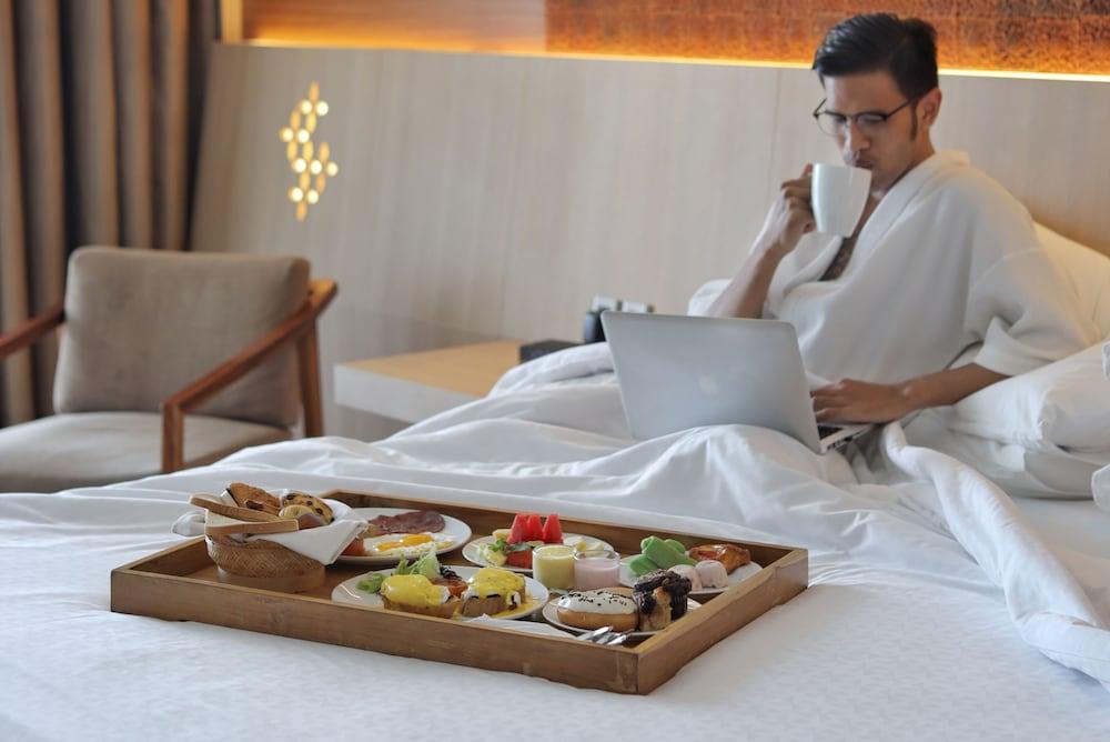 ג'ימבאראן Four Points By Sheraton Bali, Ungasan מראה חיצוני תמונה